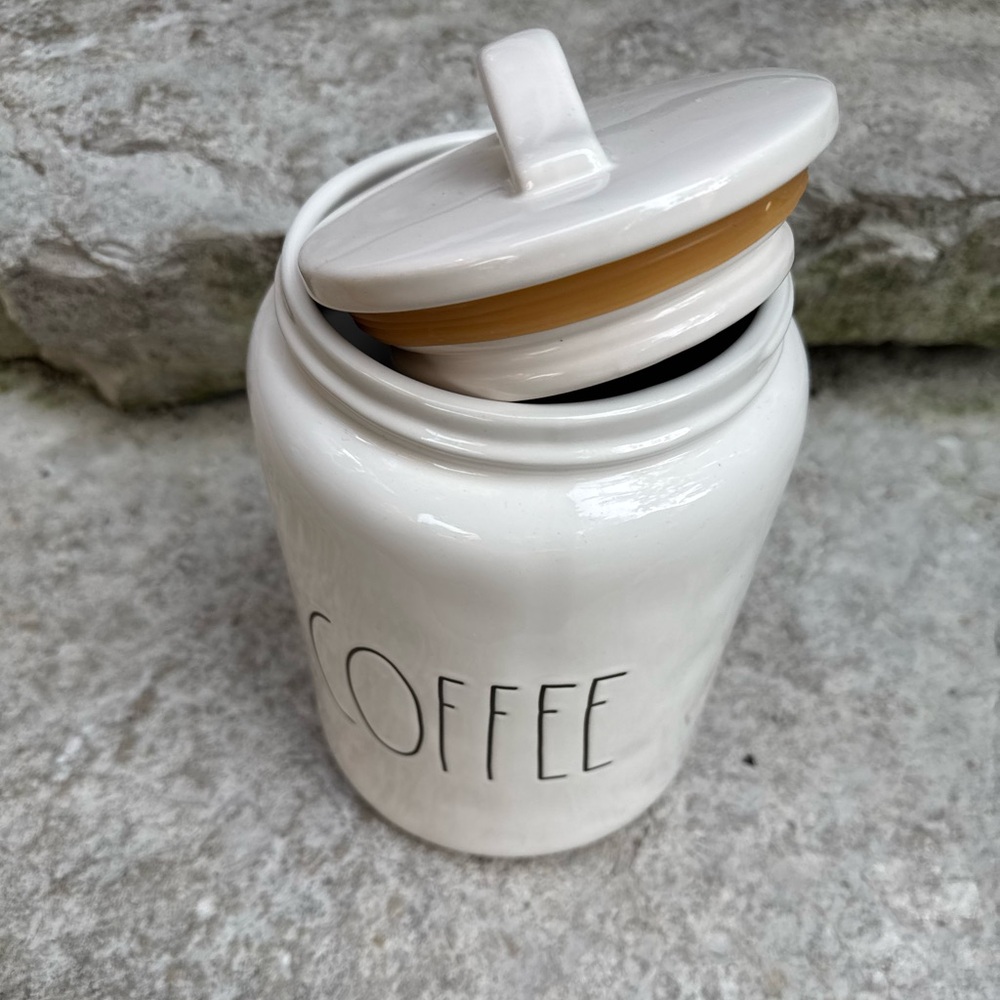 Rae Dunn COFFEE Large Letter 2018 Canister - Picture 4 of 5